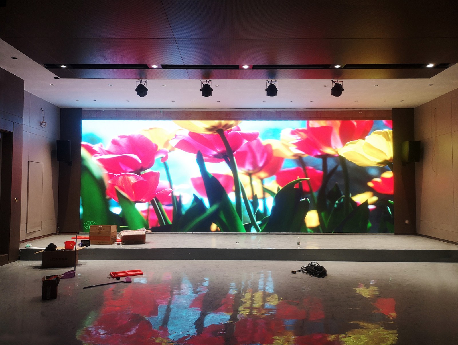 P1.8 HD LED Display Screen in Coolpad Group